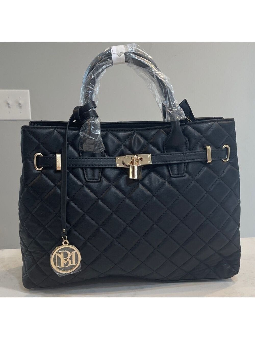 NWT Badgley Mischka Black Quilted purse